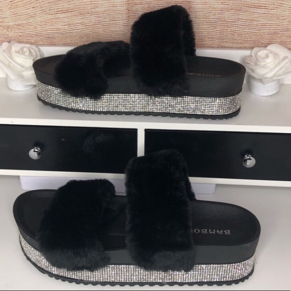 Bamboo Fur Slides